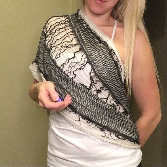 Scarf - Picture 2 of 2